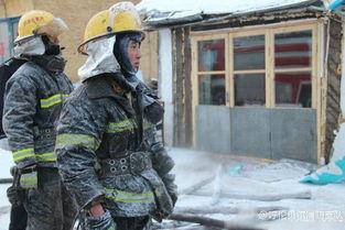 消防员火场吃瓜,消防员们的“清凉一夏”
