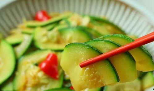 吃蒸小瓜,蒸小瓜的美味诱惑